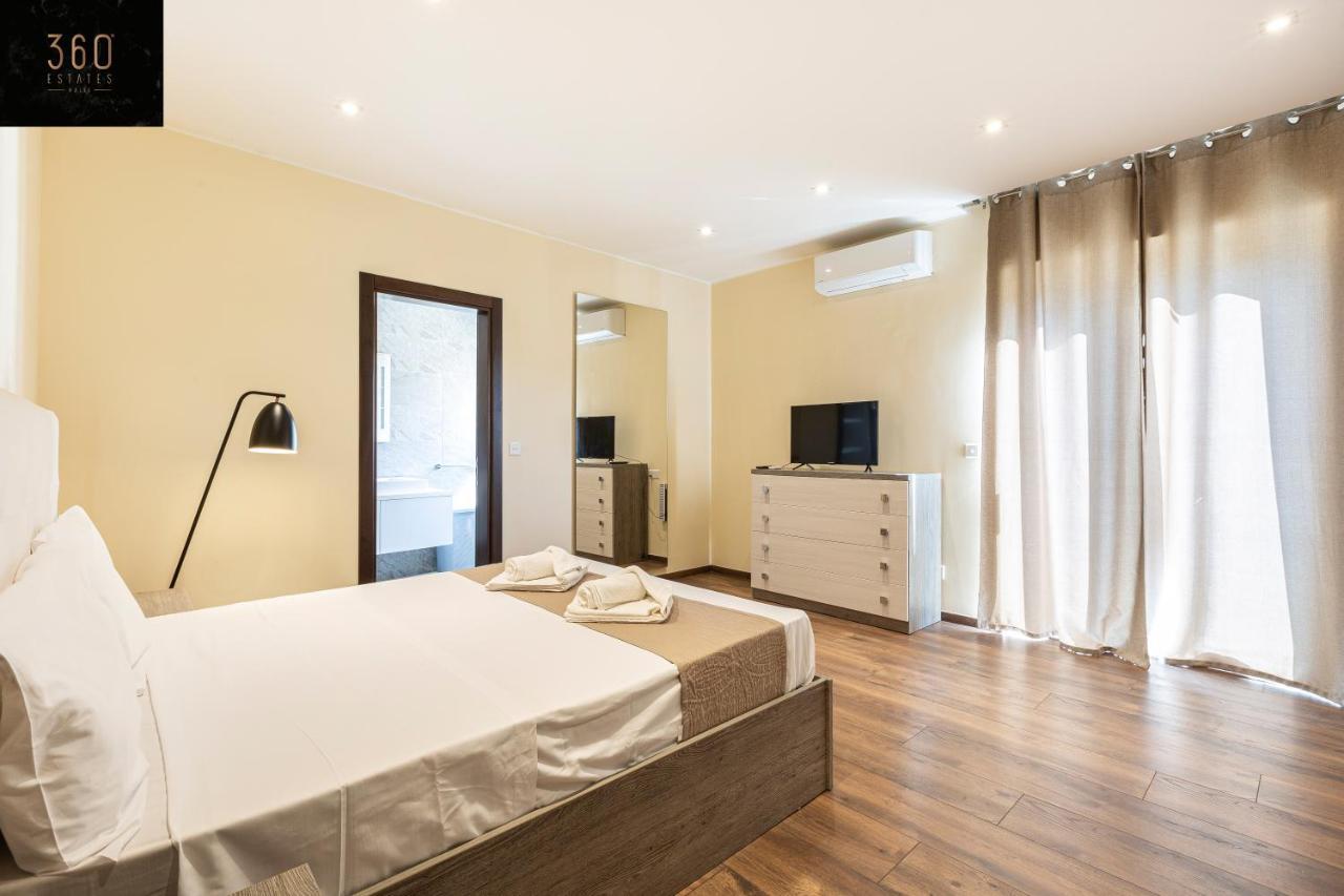 Seafront, Designer Apt With Private Terrace & Wifi By 360 Estates Pietà エクステリア 写真